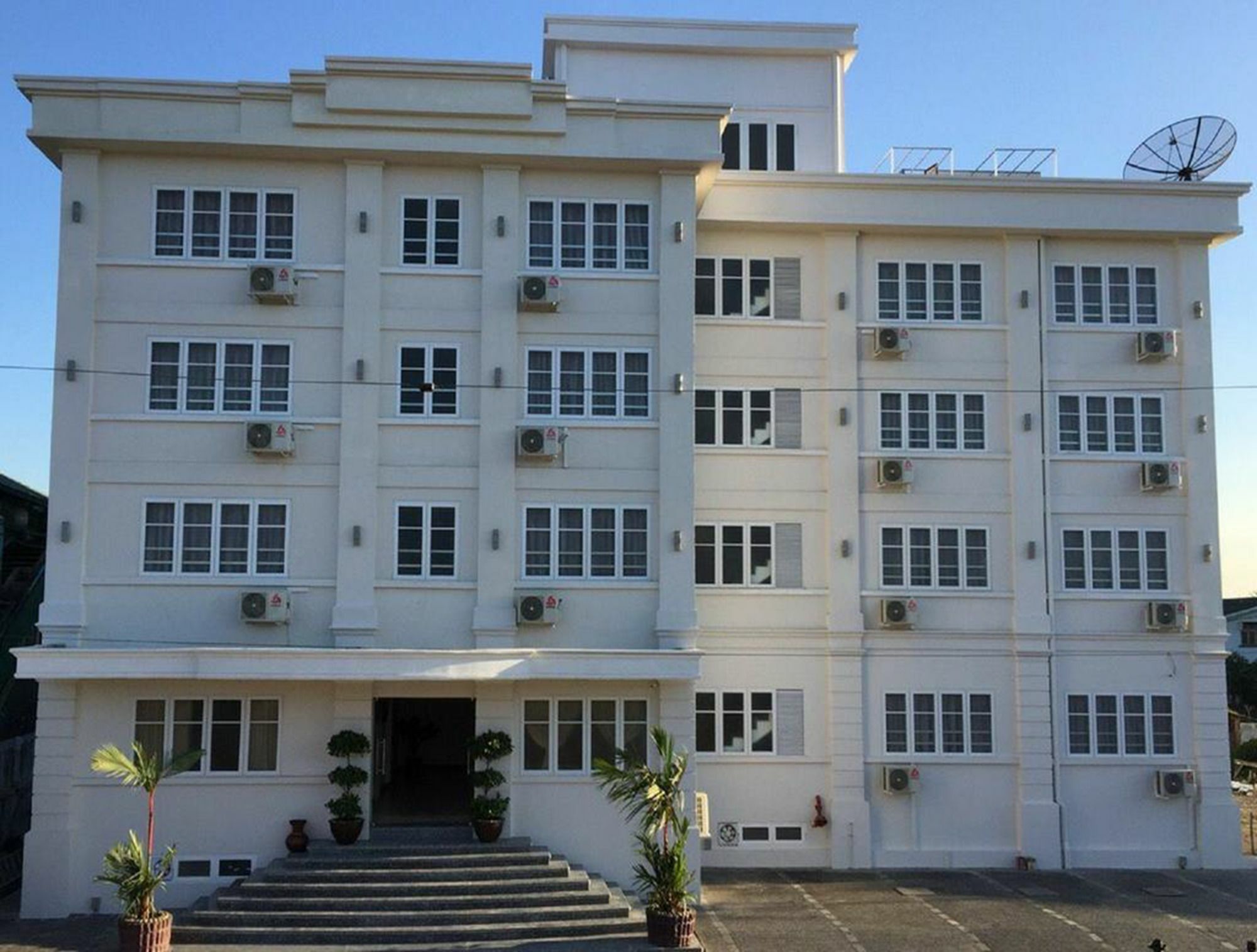 Venus Star Hotel Yangon Luaran gambar